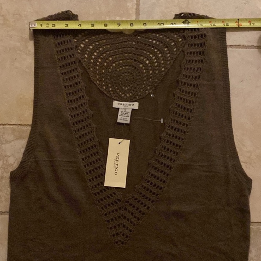 Vertigo Paris $160 NWT Angora Sleeveless Crochet Sweater Vest Tunic Olive Tan M - Picture 8 of 13